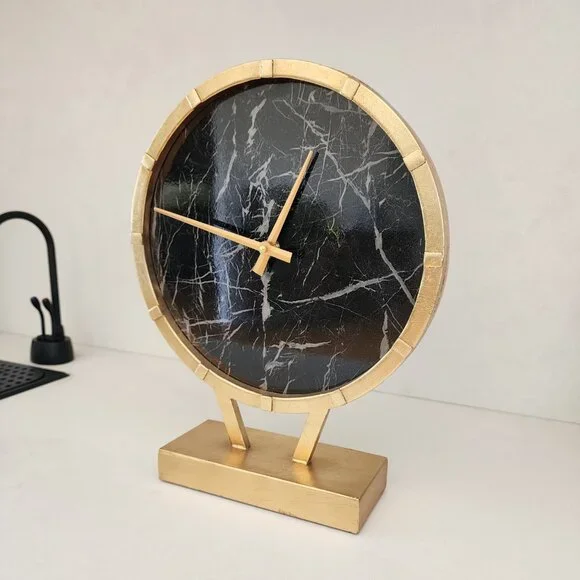 Gold Table Clock - Picture 3 of 4